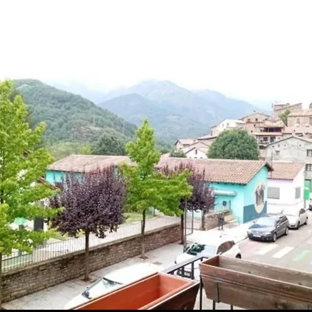 Pis Relapieso Apartment